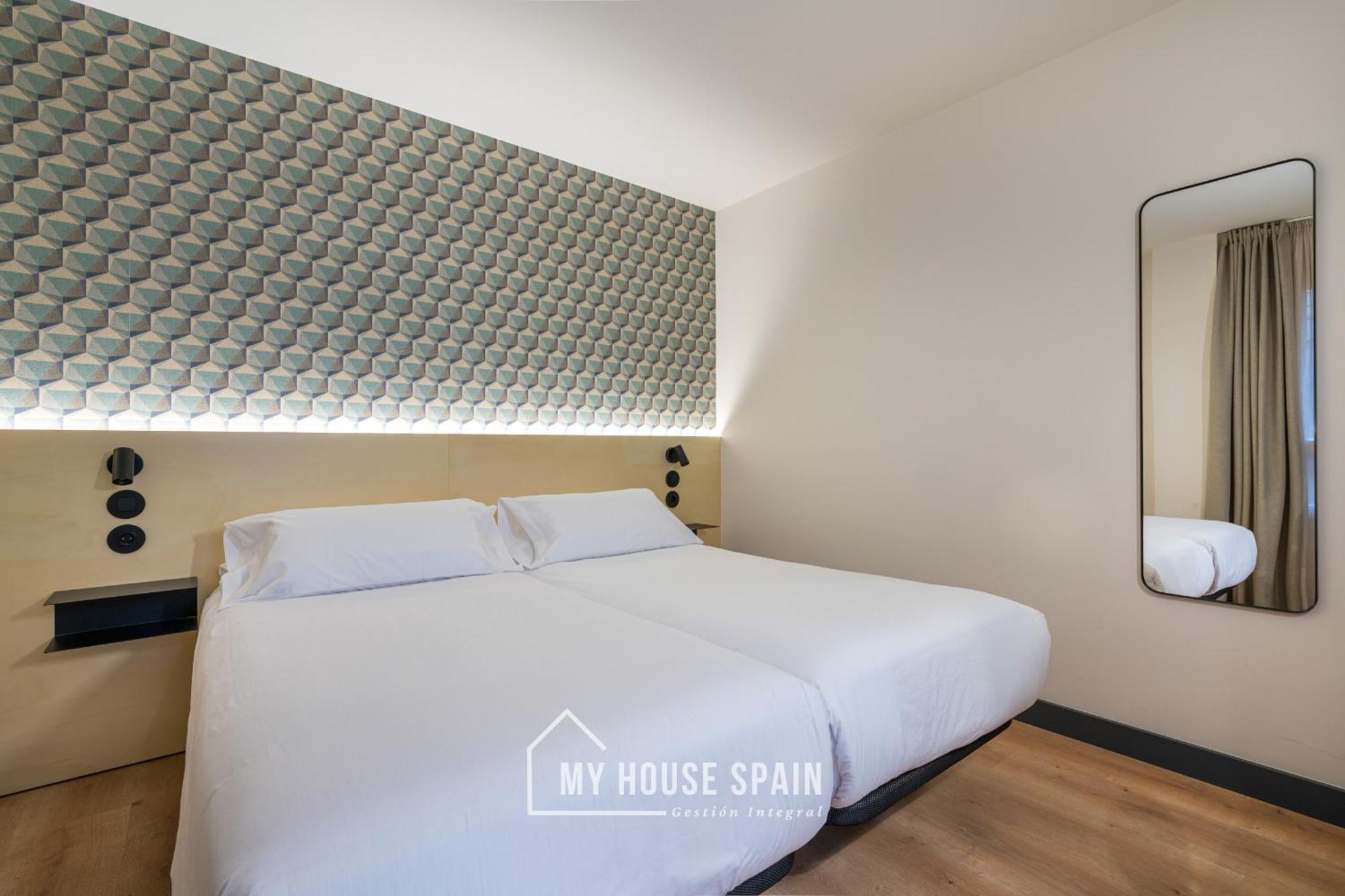 Nova By Myhousespain Pensión